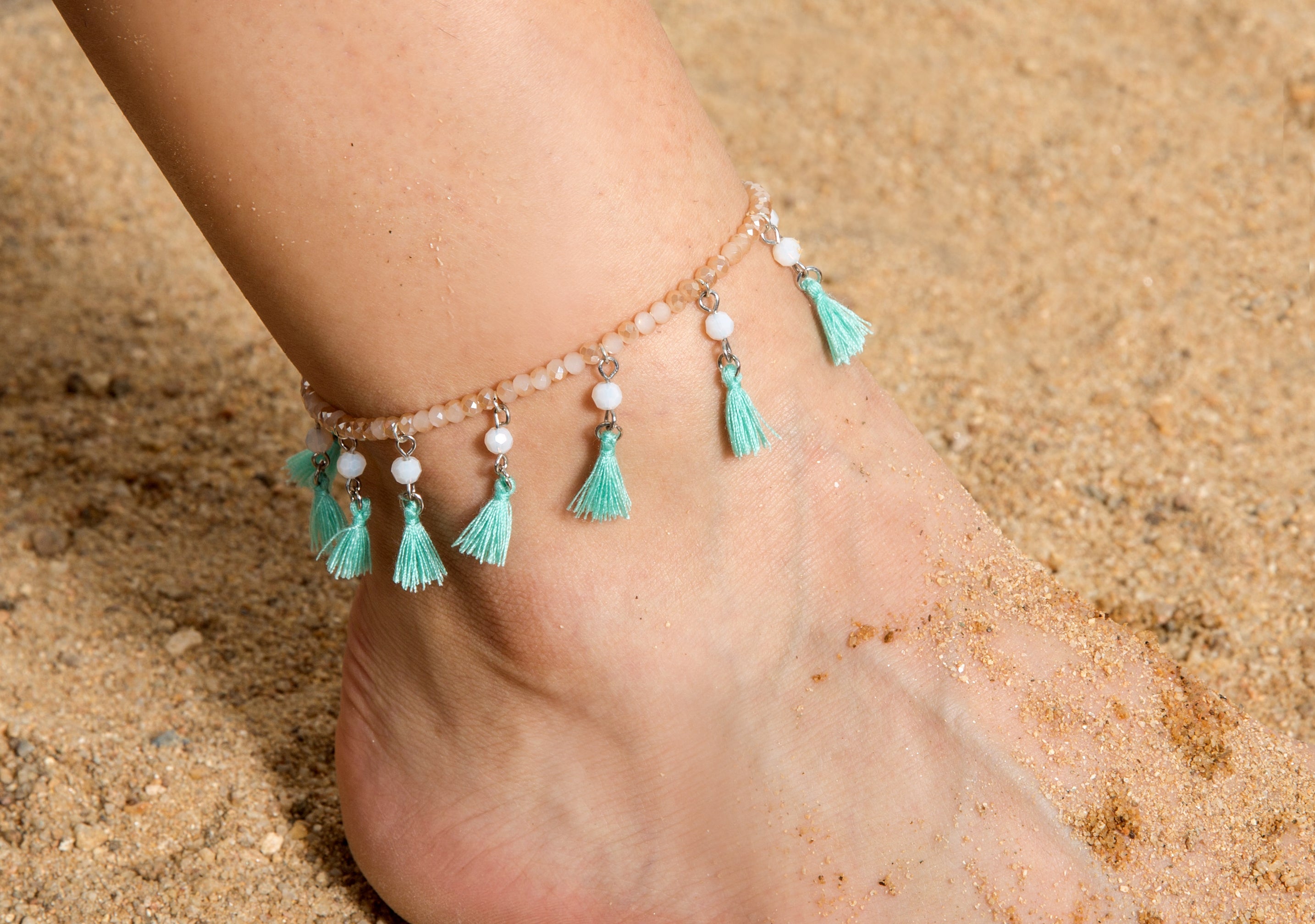 アングレット、ヘアバンド